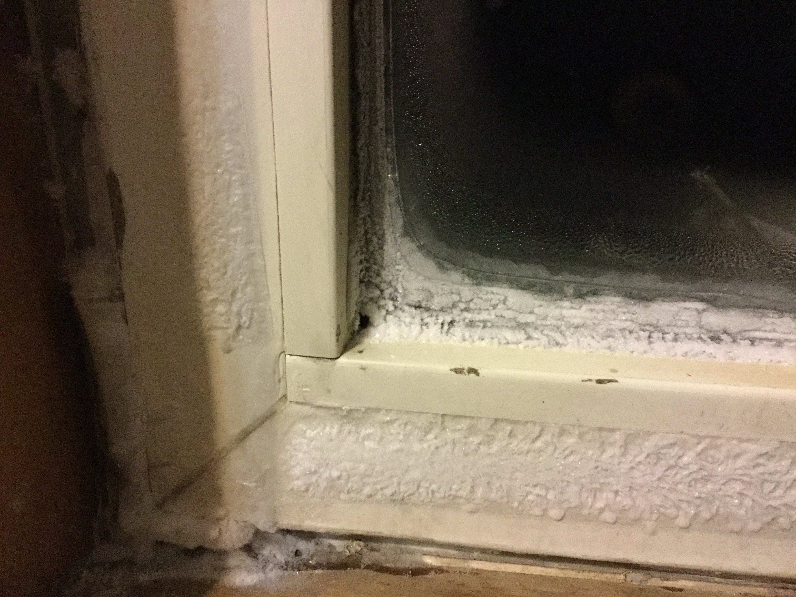 270B2479-EEB2-4DFB-A541-89AE8E65A4ED